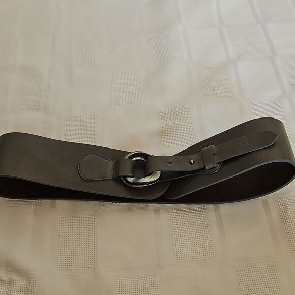 Olsen Europe Vintage Leather Buckle Belt 4 Army Green - Picture 14 of 16